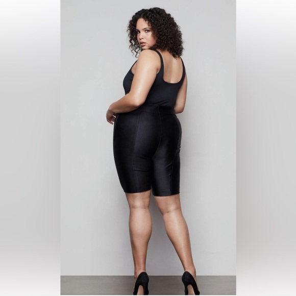 NWT Good American sz 3 High shine Boss biker shorts - Picture 1 of 7